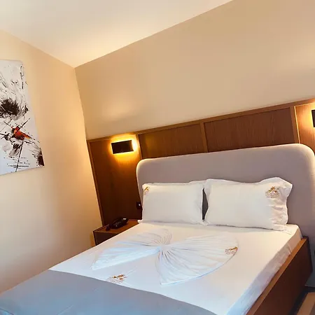 Отель Palma Airport 4*